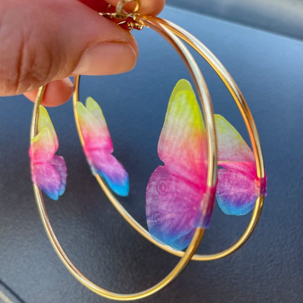 🆕🦋 🌈 Rainbow Butterfly Hoop Earrings